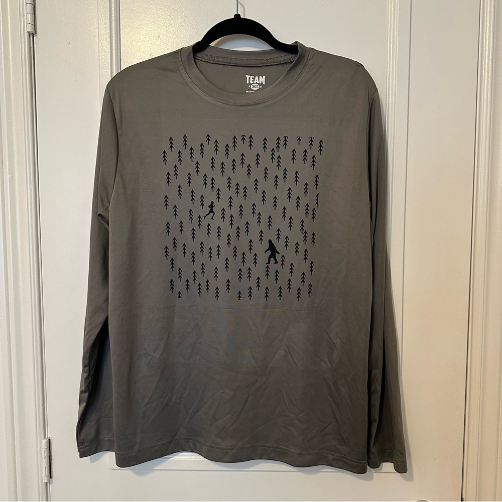 Long Sleeve Tech Tee - Big Foot Run 🦶🌲